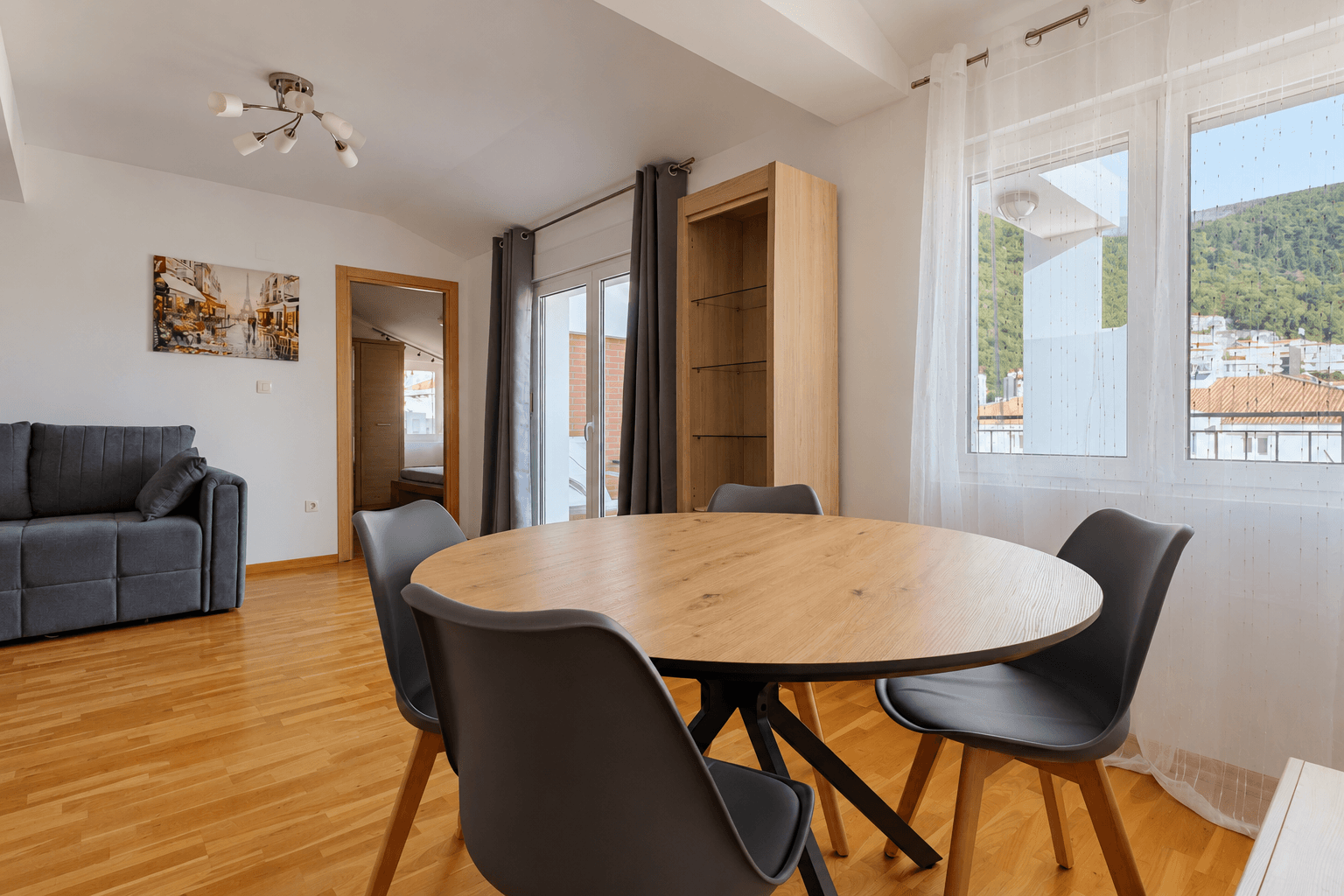 2-Zimmer-Wohnung mit großer Terrasse und Meerblick in Budva – 62 m² - Item 1